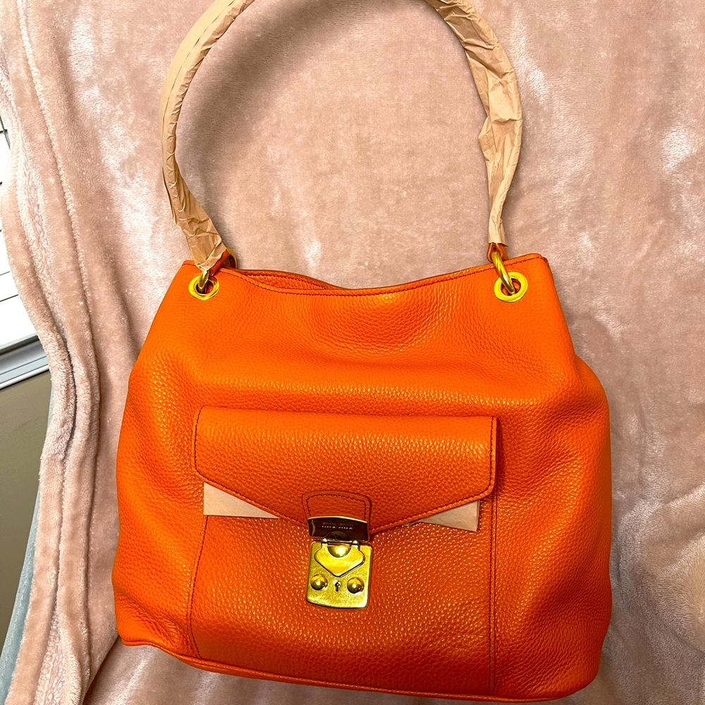 Beautiful Brand New Miu Miu Hobo